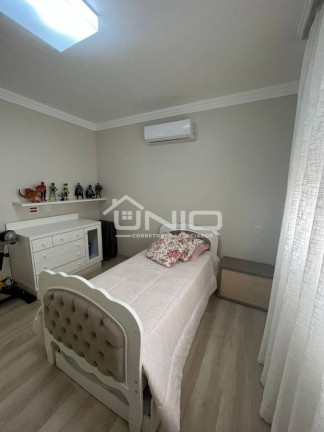 Imagem Casa com 3 Quartos à Venda, 270 m² em Industrial - Pato Branco