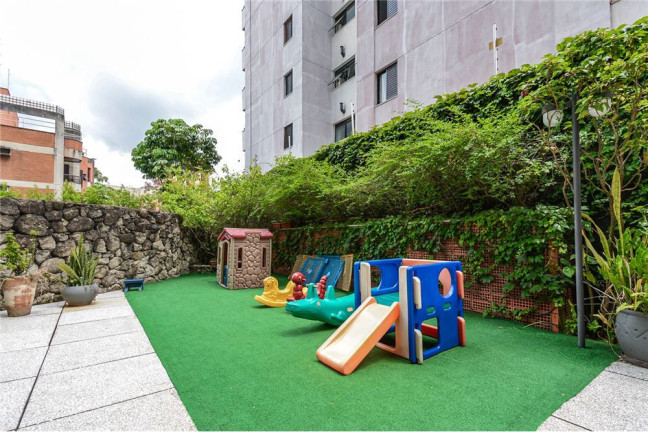 Imagem Apartamento com 3 Quartos à Venda, 134 m² em Real Parque - São Paulo Imagem Apartamento com 3 Quartos à Venda, 134 m² em Real Parque - São Paulo