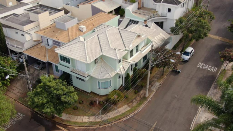 Casa com 3 Quartos à Venda, 278 m² em Parque Residencial Villa Dos Inglezes - Sorocaba