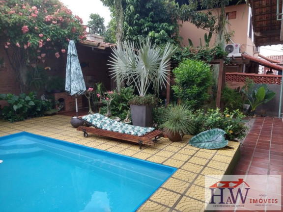 Casa com 3 Quartos à Venda, 100 m² em Parque Beira Mar - Duque De Caxias