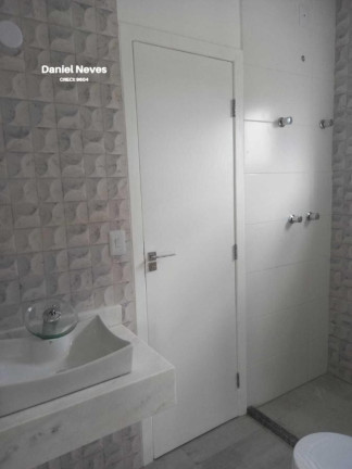 Imagem Casa de Condomínio com 4 Quartos à Venda, 207 m² em Jardim Limoeiro - Camaçari