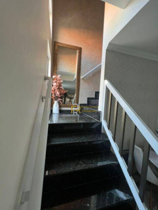 Imagem Sobrado com 3 Quartos à Venda, 130 m² em Vila Tupi - Praia Grande Imagem Sobrado com 3 Quartos à Venda, 130 m² em Vila Tupi - Praia Grande