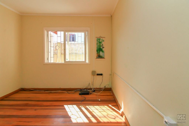 Imagem Casa com 3 Quartos à Venda, 139 m² em Ipanema - Porto Alegre
