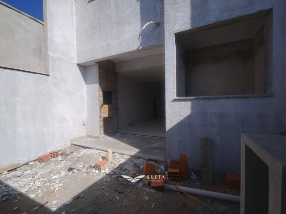 Imagem Sobrado com 3 Quartos à Venda, 122 m² em Itacolomi - Balneário Piçarras