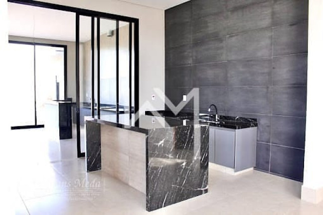 Imagem Casa com 3 Quartos à Venda, 264 m² em Tanque - Atibaia Imagem Casa com 3 Quartos à Venda, 264 m² em Tanque - Atibaia