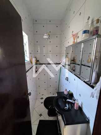 Imagem Casa com 4 Quartos à Venda, 160 m² em Jardim Arapongas - Guarulhos Imagem Casa com 4 Quartos à Venda, 160 m² em Jardim Arapongas - Guarulhos