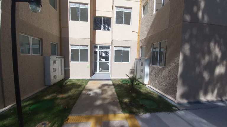 Apartamento com 2 Quartos à Venda, 42 m² em Cajazeiras Xi - Salvador