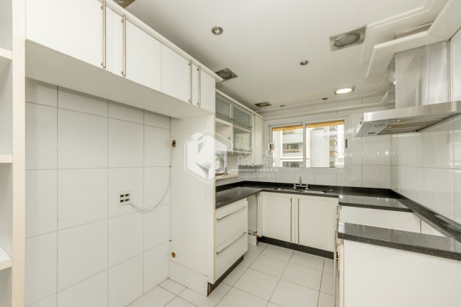 Imagem Apartamento com 3 Quartos à Venda, 218 m² em Brooklin Paulista - São Paulo Imagem Apartamento com 3 Quartos à Venda, 218 m² em Brooklin Paulista - São Paulo