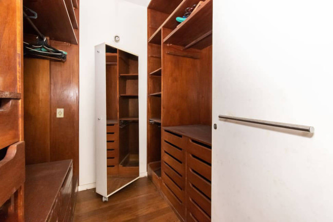 Imagem Apartamento com 3 Quartos à Venda,  em Leblon - Rio De Janeiro