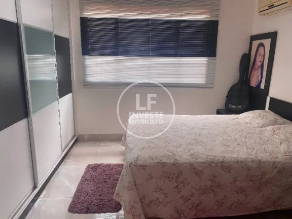 Imagem Casa com 3 Quartos à Venda, 260 m² em Loteamento Portal Do Sol I - Goiânia