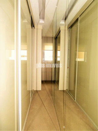 Imagem Casa com 3 Quartos à Venda, 300 m² em Interlagos - São Paulo
