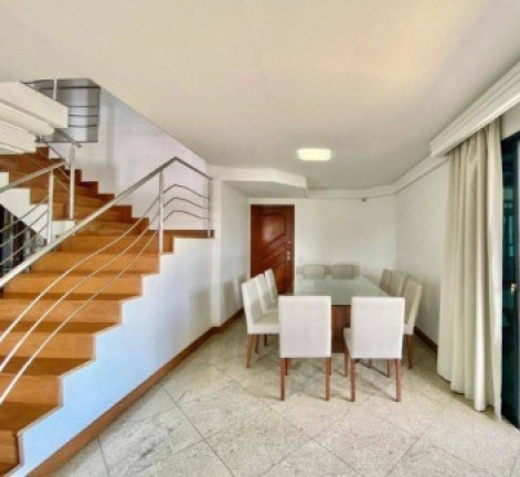 Imagem Imóvel com 3 Quartos à Venda, 300 m² em Centro - Guarapari Imagem Imóvel com 3 Quartos à Venda, 300 m² em Centro - Guarapari