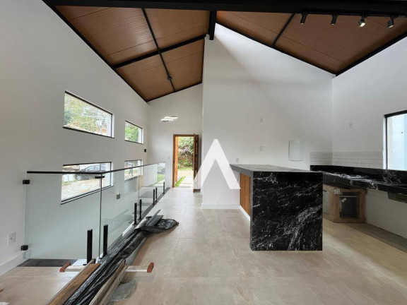 Imagem Casa com 3 Quartos à Venda, 145 m² em Albuquerque - Teresópolis Imagem Casa com 3 Quartos à Venda, 145 m² em Albuquerque - Teresópolis