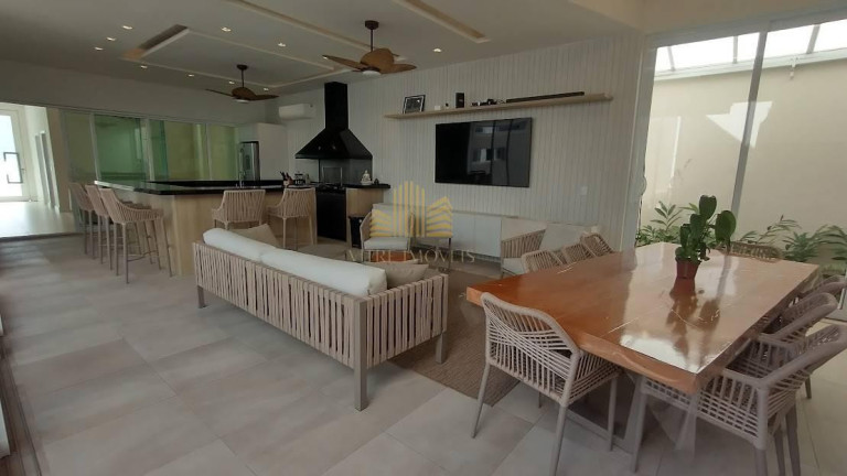 Imagem Casa com 4 Quartos à Venda, 323 m² em Loteamento Parque Dos Alecrins - Campinas
