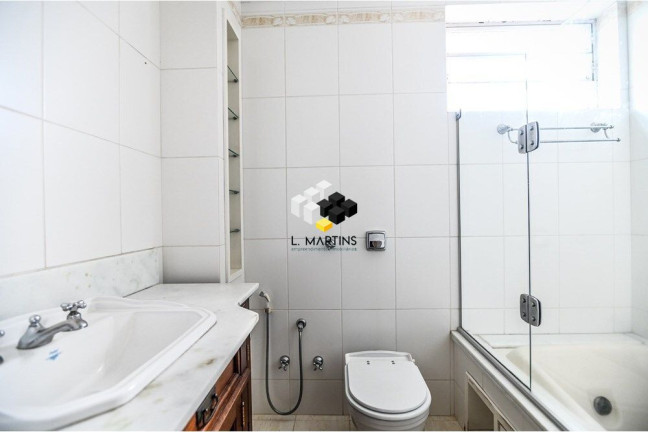 Imagem Apartamento com 2 Quartos à Venda, 70 m² em Mont Serrat - Porto Alegre