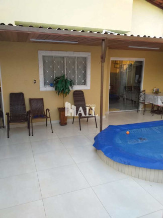 Casa com 4 Quartos à Venda, 223 m² em Alvorada - Mirassol