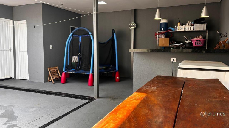 Imagem Casa com 3 Quartos à Venda, 200 m² em Parque Residencial Rita Vieira - Campo Grande