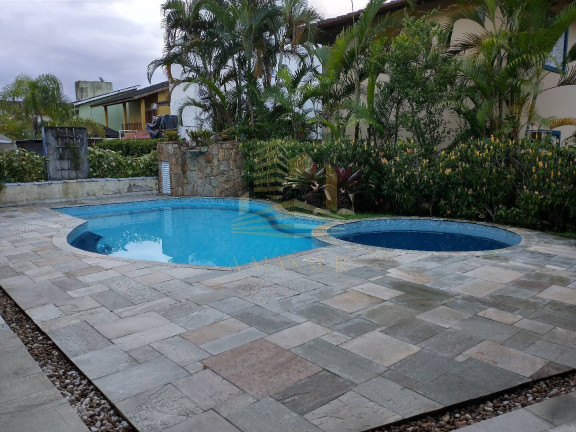 Imagem Casa com 5 Quartos à Venda, 550 m² em Vista Linda - Bertioga Imagem Casa com 5 Quartos à Venda, 550 m² em Vista Linda - Bertioga