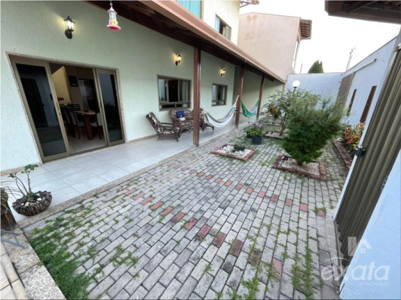 Imagem Casa com 3 Quartos à Venda, 271 m² em Colina De Laranjeiras - Serra Imagem Casa com 3 Quartos à Venda, 271 m² em Colina De Laranjeiras - Serra