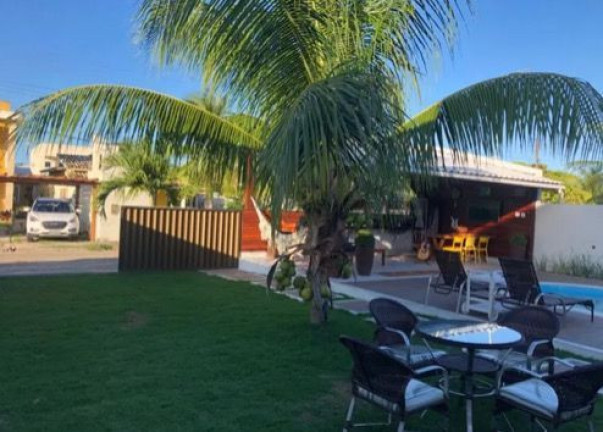 Imagem Casa com 4 Quartos à Venda, 210 m² em Barra Do Jacuípe - Camaçari Imagem Casa com 4 Quartos à Venda, 210 m² em Barra Do Jacuípe - Camaçari