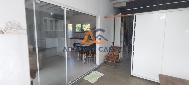 Imagem Casa com 1 Quarto à Venda, 88 m² em Meia Praia - Navegantes