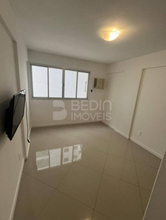 Imagem Apartamento com 3 Quartos à Venda, 129 m² em Pioneiros - Balneário Camboriú