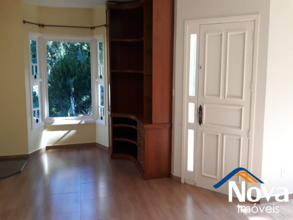 Imagem Imóvel com 5 Quartos à Venda, em Linha Imperial - Nova Petrópolis Imagem Imóvel com 5 Quartos à Venda, em Linha Imperial - Nova Petrópolis