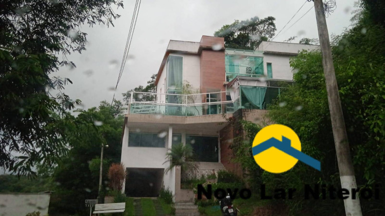 Imagem Casa com 3 Quartos à Venda, 624 m² em Maria Paula - São Gonçalo Imagem Casa com 3 Quartos à Venda, 624 m² em Maria Paula - São Gonçalo