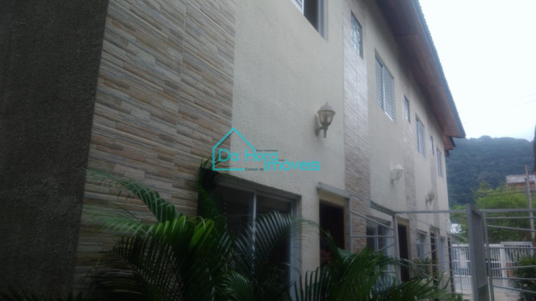Imagem Casa com 2 Quartos à Venda, 73 m² em Pedreira - Mongaguá