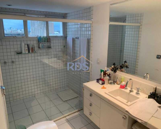 Imagem Apartamento com 5 Quartos à Venda, 268 m² em Itaim Bibi - São Paulo Imagem Apartamento com 5 Quartos à Venda, 268 m² em Itaim Bibi - São Paulo