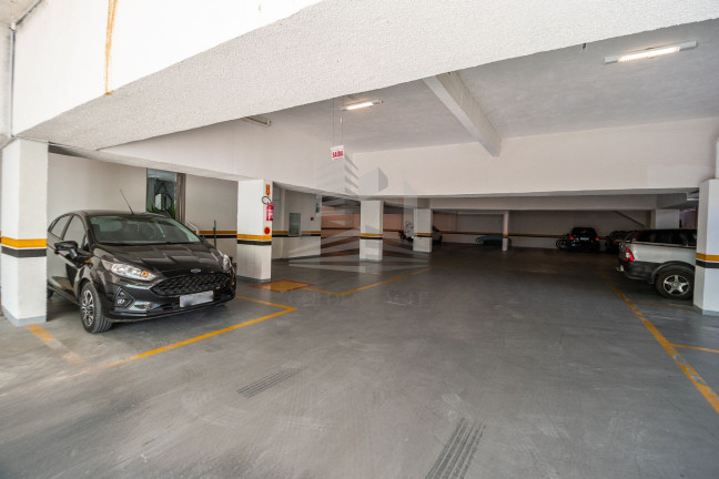 Imagem Apartamento com 2 Quartos à Venda, 67 m² em Centro - Camboriú