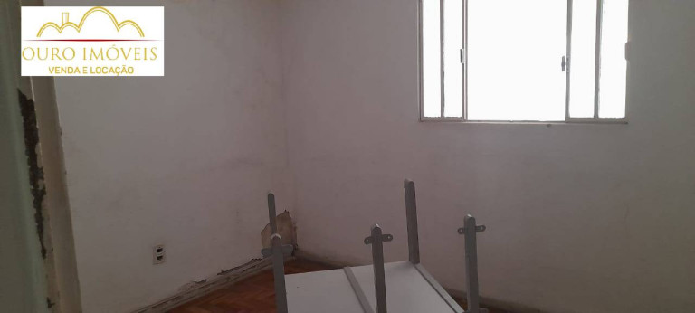 Casa com 2 Quartos para Alugar, 200 m² em Riacho Das Pedras - Contagem