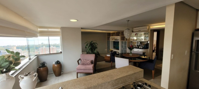 Imagem Apartamento com 3 Quartos à Venda, 206 m² em Menino Deus - Porto Alegre