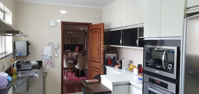 Imagem Apartamento com 4 Quartos à Venda, 250 m² em Bigorrilho - Curitiba