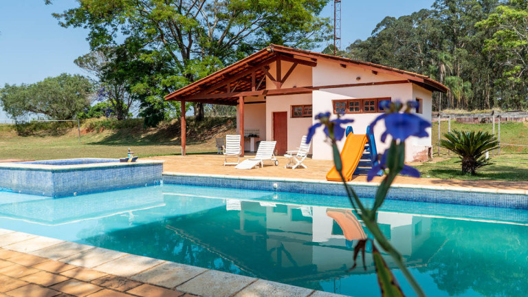 Chácara com 14 Quartos à Venda, 100.000 m² em Mãe Dos Homens - Bragança Paulista