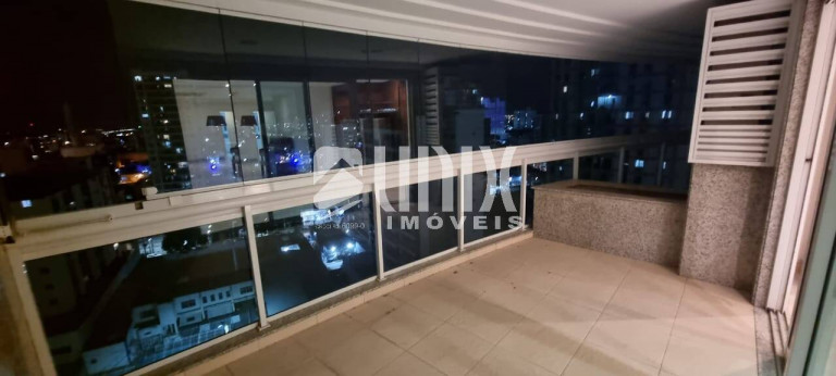 Imagem Apartamento com 4 Quartos à Venda, 238 m² em Centro - Campos Dos Goytacazes