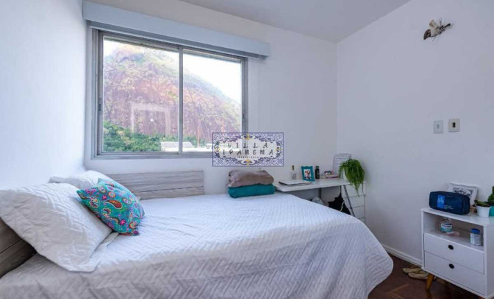 Imagem Apartamento com 3 Quartos à Venda, 98 m² em Lagoa - Rio De Janeiro Imagem Apartamento com 3 Quartos à Venda, 98 m² em Lagoa - Rio De Janeiro