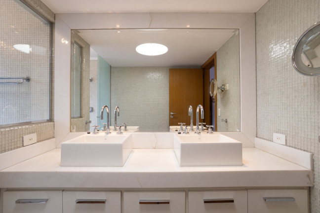 Imagem Apartamento com 3 Quartos à Venda, 228 m² em Itaim Bibi - São Paulo