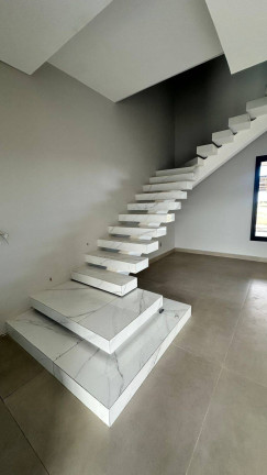 Imagem Sobrado com 3 Quartos à Venda, 144 m² em Brazmadeira - Cascavel