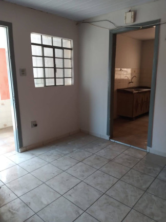 Imagem Casa com 2 Quartos à Venda, 250 m² em Jardim Do Estádio - Santo André