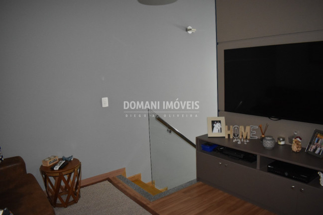 Imagem Imóvel com 2 Quartos à Venda, 87 m² em Região De Capivari - Campos Do Jordão Imagem Imóvel com 2 Quartos à Venda, 87 m² em Região De Capivari - Campos Do Jordão
