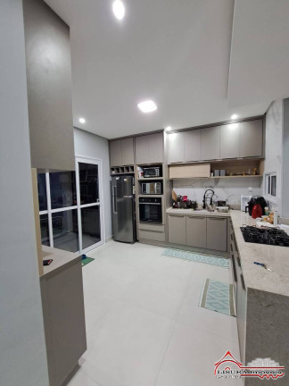 Imagem Casa com 3 Quartos à Venda, 162 m² em Jardim Das Indústrias - São José Dos Campos