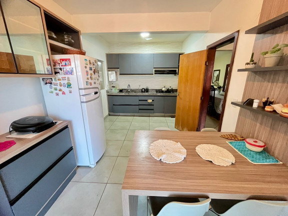 Casa com 3 Quartos à Venda, 300 m² em Setor Habitacional Arniqueira (águas Claras) - Brasília
