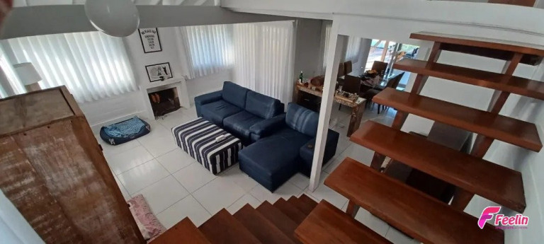 Imagem Casa com 3 Quartos à Venda, 240 m² em Vargem Grande - Florianópolis Imagem Casa com 3 Quartos à Venda, 240 m² em Vargem Grande - Florianópolis