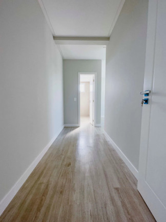 Imagem Apartamento à Venda, 135 m² em Centro - Balneário Camboriú Imagem Apartamento à Venda, 135 m² em Centro - Balneário Camboriú