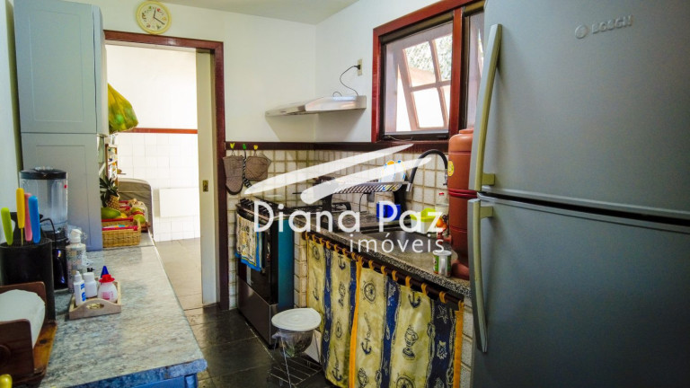 Imagem Casa de Condomínio com 3 Quartos à Venda, 185 m² em Manguinhos - Búzios