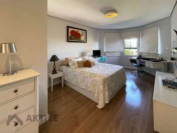 Imagem Casa com 5 Quartos à Venda, 610 m² em Granja Viana - Cotia Imagem Casa com 5 Quartos à Venda, 610 m² em Granja Viana - Cotia