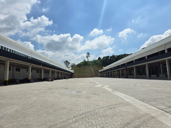 Imagem Imóvel para Alugar, 12.857 m² em Quinhaú - Embu Das Artes Imagem Imóvel para Alugar, 12.857 m² em Quinhaú - Embu Das Artes