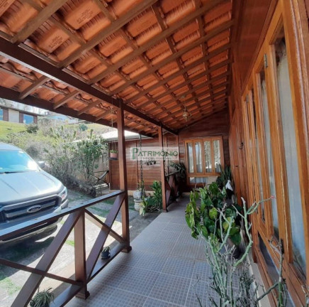 Imagem Casa com 4 Quartos à Venda, 250 m² em Alameda Dos Cambucis - Monte Alegre Do Sul Imagem Casa com 4 Quartos à Venda, 250 m² em Alameda Dos Cambucis - Monte Alegre Do Sul