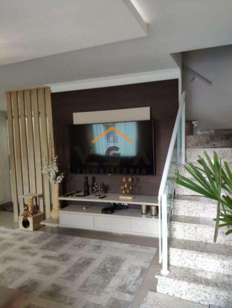 Imagem Casa com 3 Quartos à Venda, 230 m² em Vila Ré - São Paulo Imagem Casa com 3 Quartos à Venda, 230 m² em Vila Ré - São Paulo